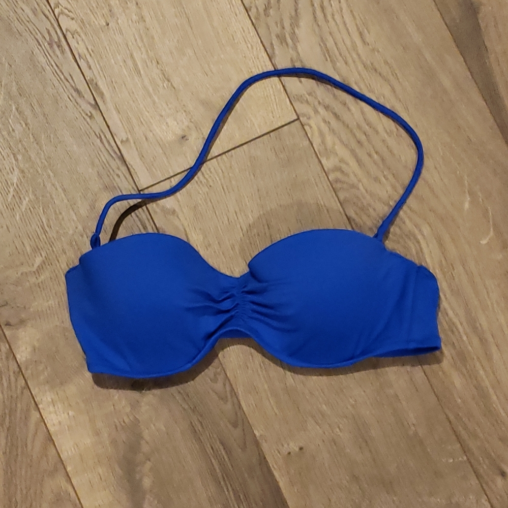 2 TOPS Victoria's Secret bikini - Picture 11 of 13